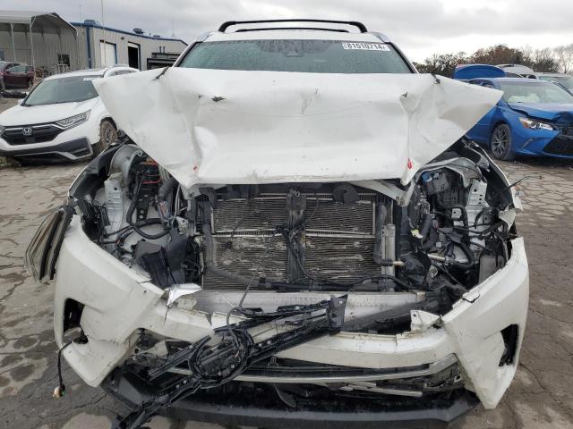 81510714-2019-toyota-highlander_5