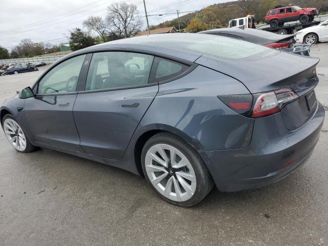 81518984-2022-tesla-model-3_2