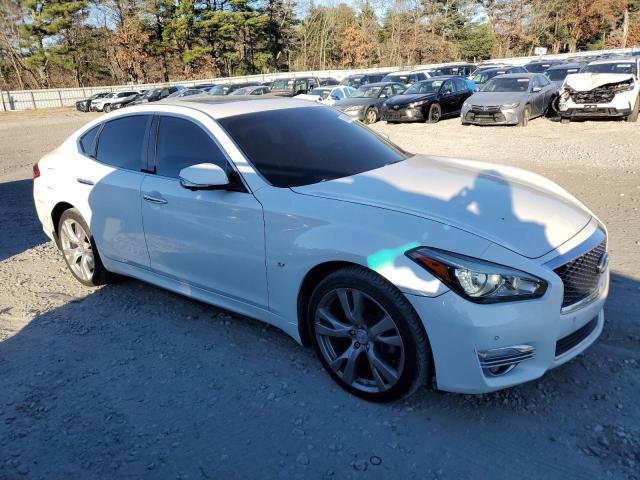 81534474-2015-infiniti-q70_4