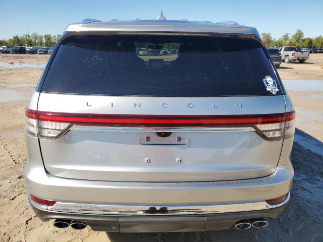 81546944-2020-lincoln-aviator_6