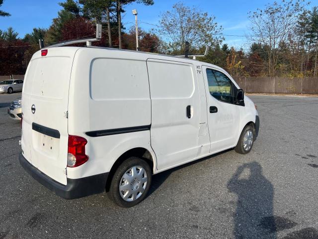 81571994-2015-nissan-nv_4