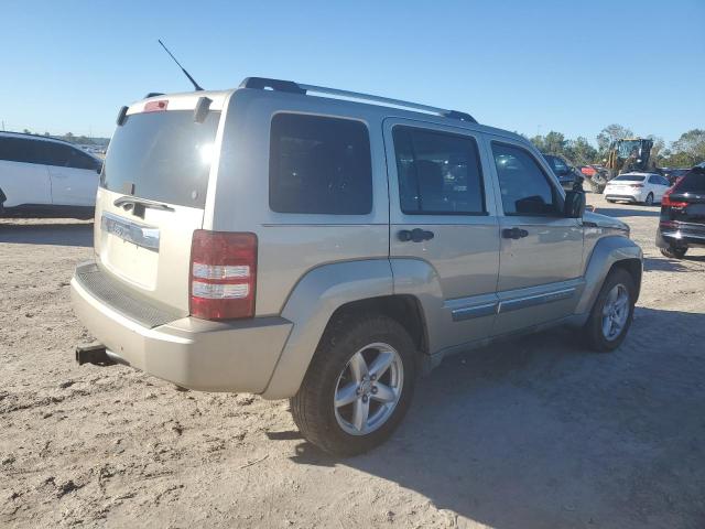 81579554-2011-jeep-liberty_3