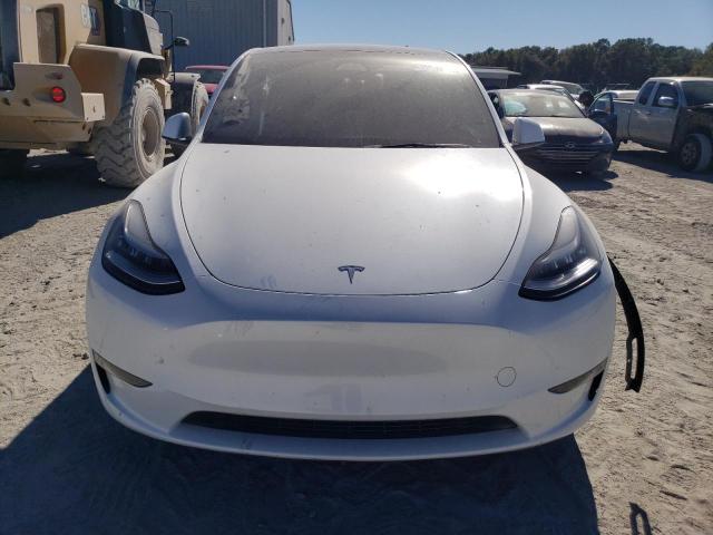 81587744-2023-tesla-model-y_5