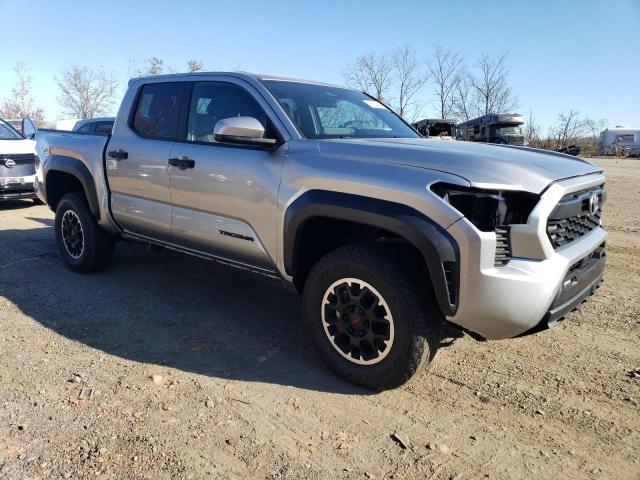 81594444-2024-toyota-tacoma_4