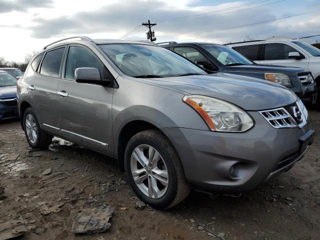 81606733-2013-nissan-rogue_4