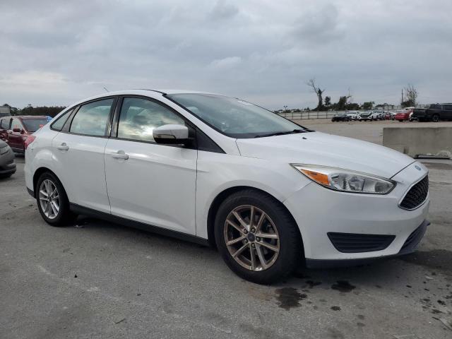 81635694-2016-ford-focus_4