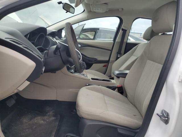 81635694-2016-ford-focus_7