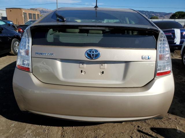 81668204-2010-toyota-prius_6