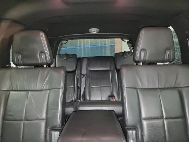 81691483-2013-lincoln-navigator_10