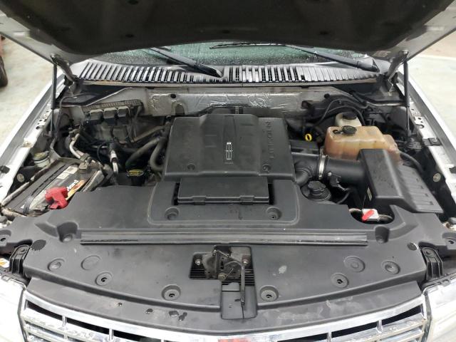 81691483-2013-lincoln-navigator_12