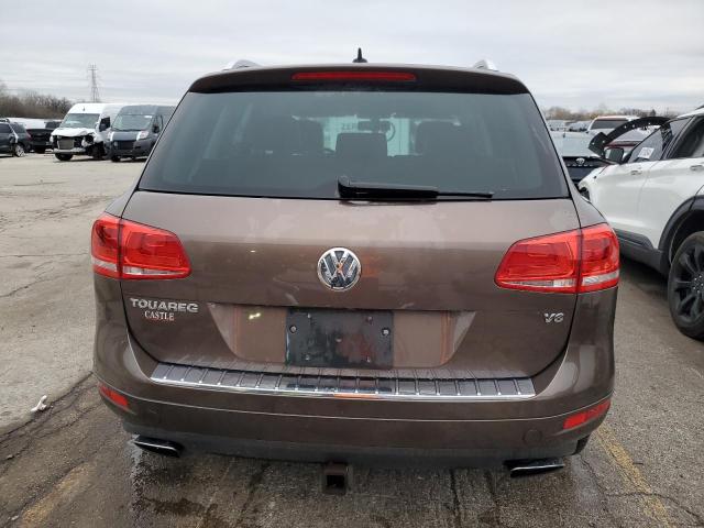 81706254-2013-volkswagen-touareg_6