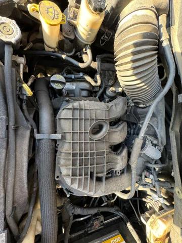 81731264-2013-dodge-caravan_7