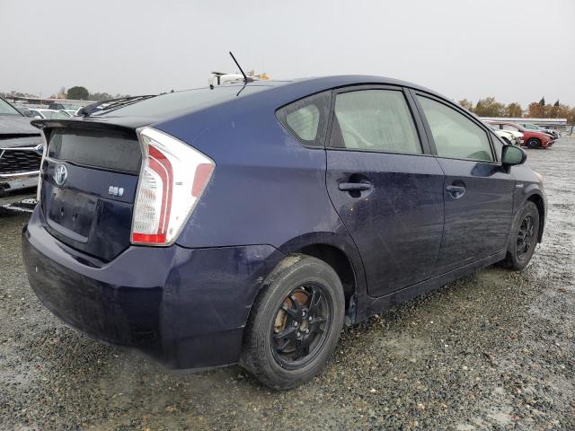 81736754-2012-toyota-prius_3