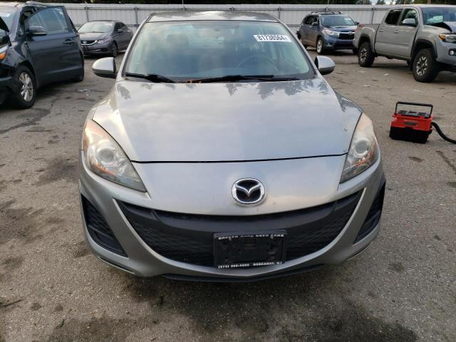 81738564-2011-mazda-3_5