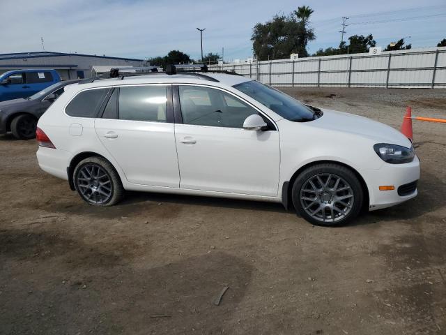 81752214-2014-volkswagen-jetta_4