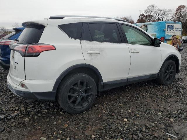 81759294-2016-toyota-rav4_3