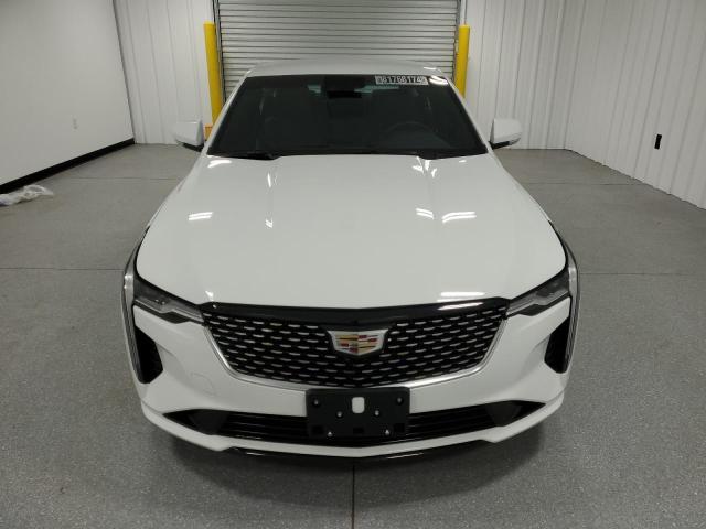 81768174-2024-cadillac-ct4_5