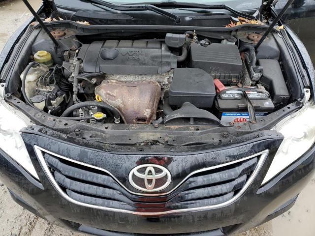 81786454-2011-toyota-camry_11