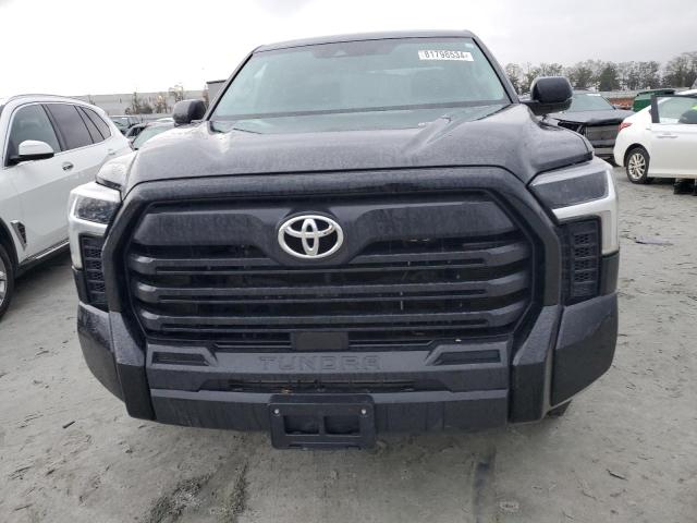 81798534-2022-toyota-tundra_5