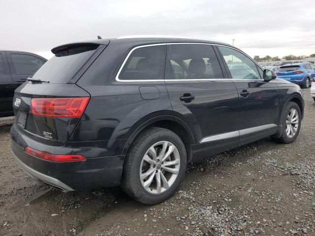 81803434-2017-audi-q7_3