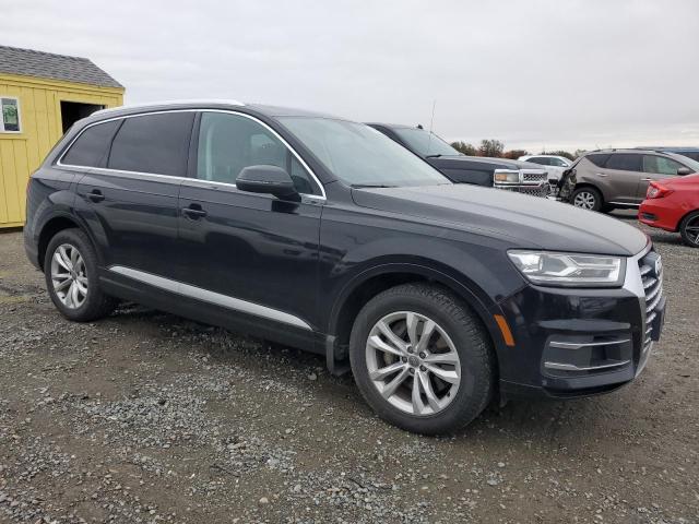 81803434-2017-audi-q7_4