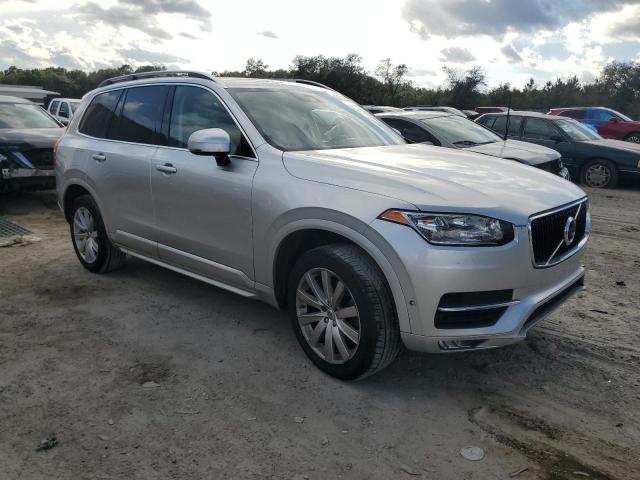 81805454-2016-volvo-xc90_4