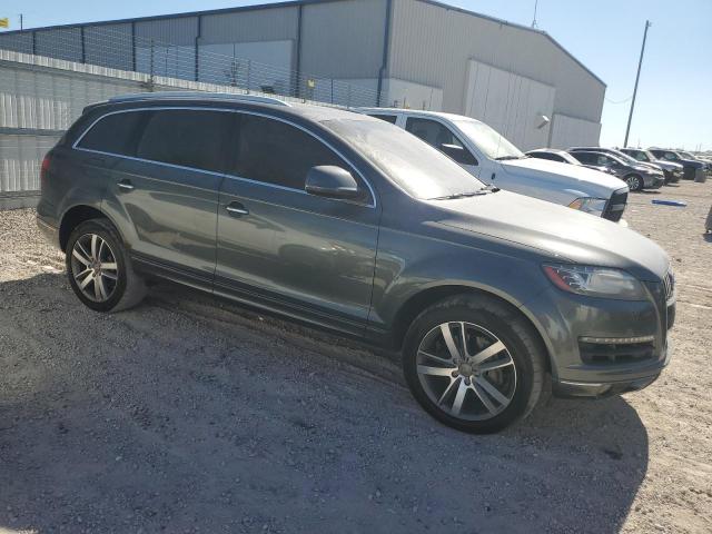 81810624-2015-audi-q7_4