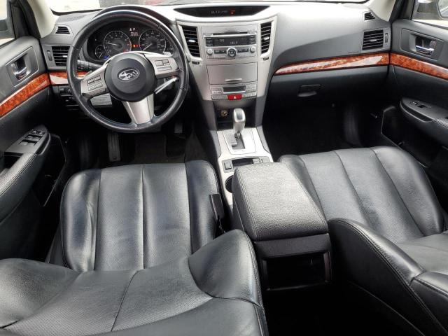 81821974-2011-subaru-outback_8