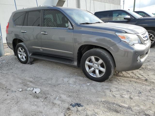 81824663-2013-lexus-gx_4