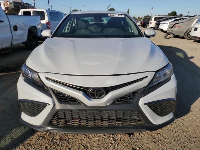 81831304-2024-toyota-camry_5