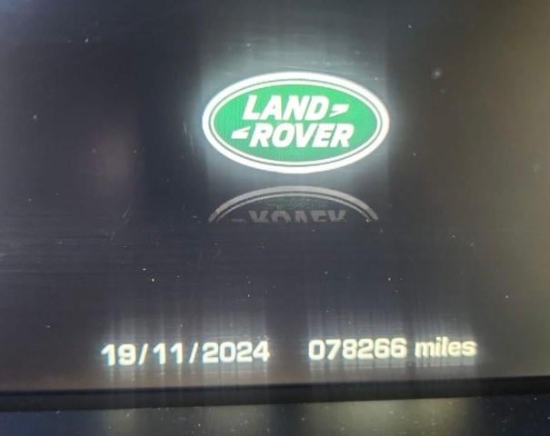 81838104-2016-land-rover-rangerover_8