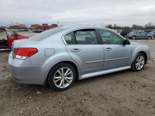 81841434-2013-subaru-legacy_3