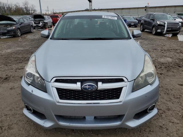 81841434-2013-subaru-legacy_5