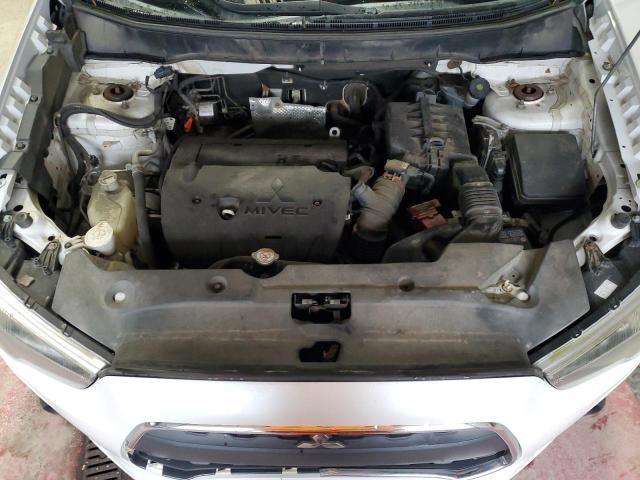 81847204-2013-mitsubishi-outlander_12