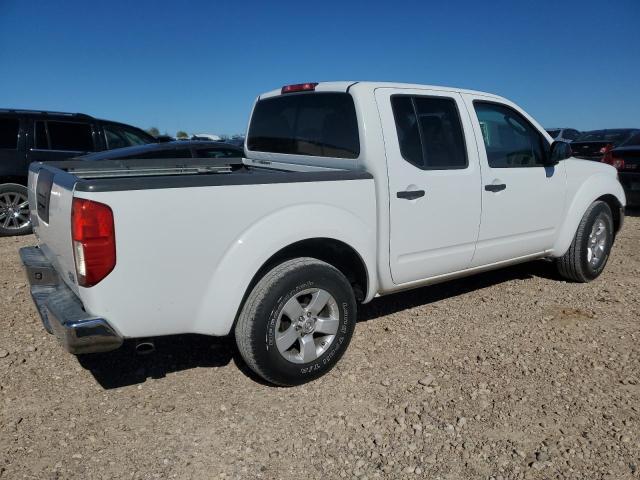 81854254-2010-nissan-frontier_3