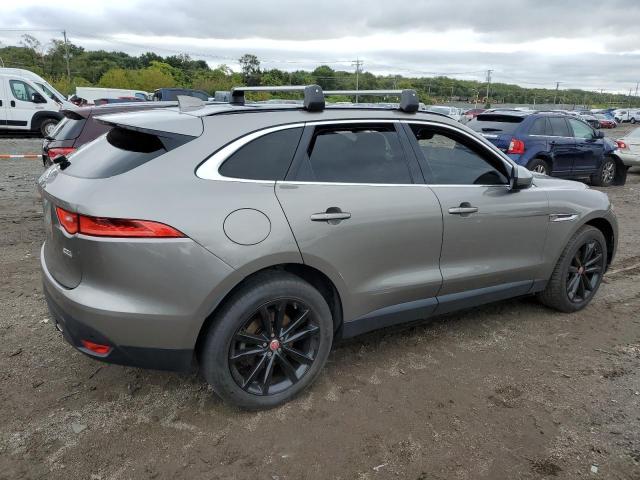 81854443-2019-jaguar-f-pace_3