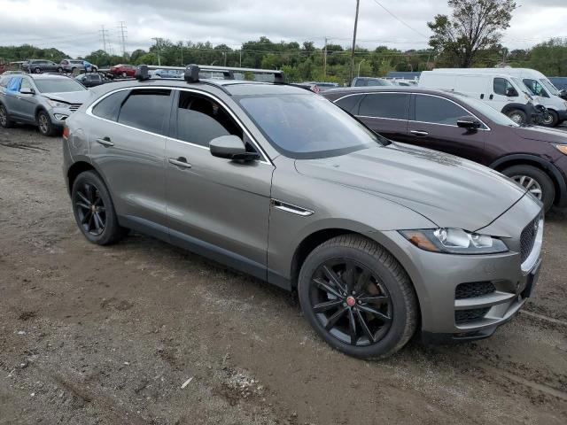 81854443-2019-jaguar-f-pace_4