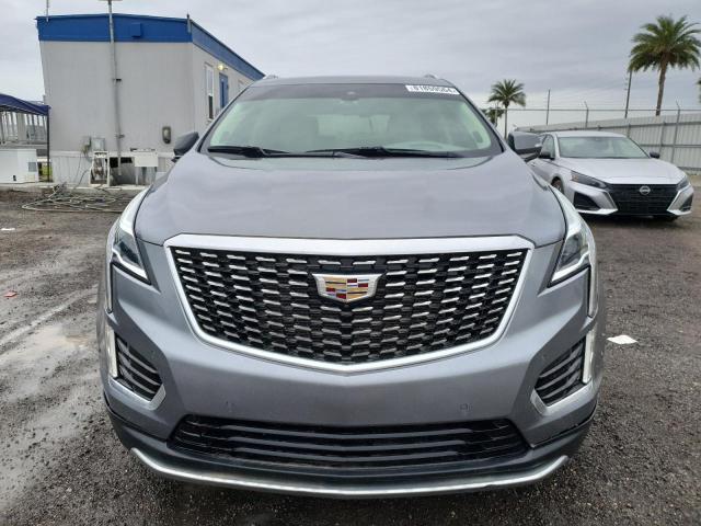 81859564-2020-cadillac-xt5_5