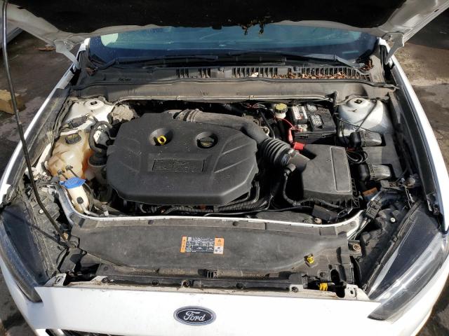 81861893-2014-ford-fusion_11