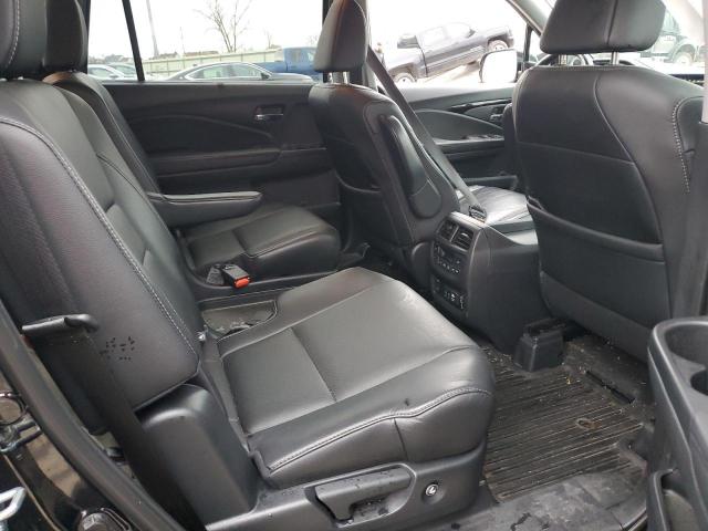 81888424-2019-honda-pilot_11