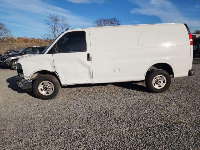 81899314-2021-gmc-savana_11