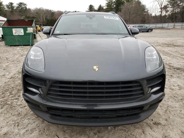 81907354-2019-porsche-macan_5