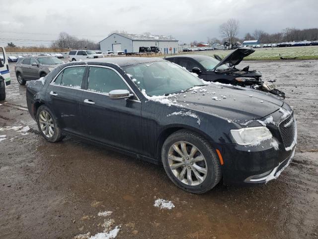 81907444-2018-chrysler-300_4