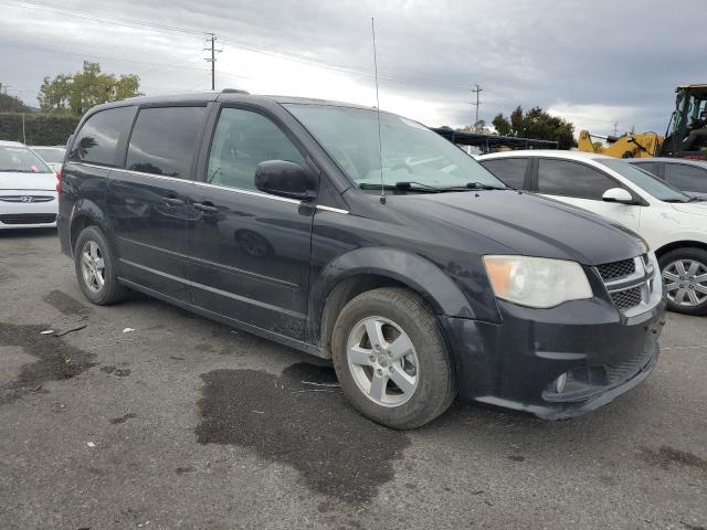 81910244-2011-dodge-caravan_4