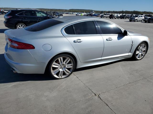 81916854-2010-jaguar-xf_3