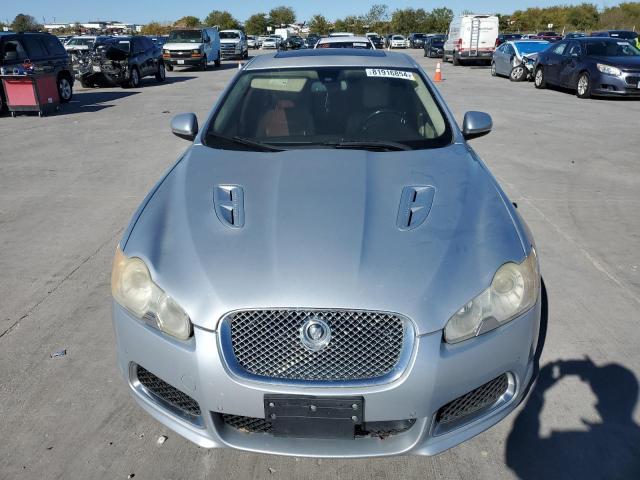 81916854-2010-jaguar-xf_5