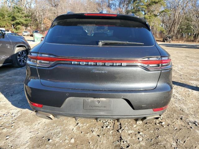 81927403-2019-porsche-macan_6