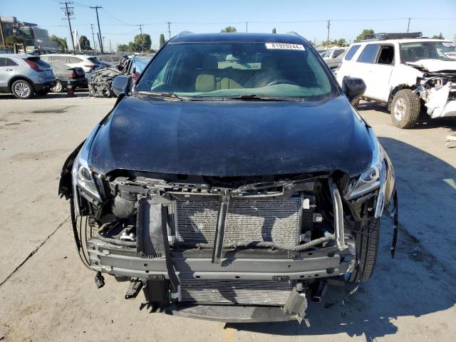 81929244-2018-cadillac-xt5_5