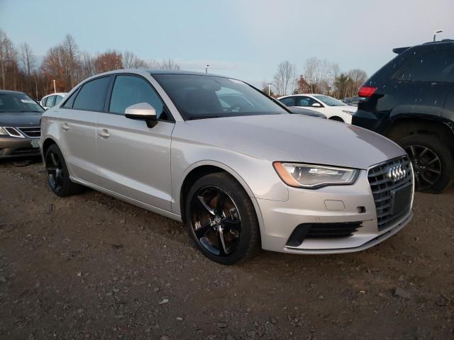 81946554-2015-audi-a3_4