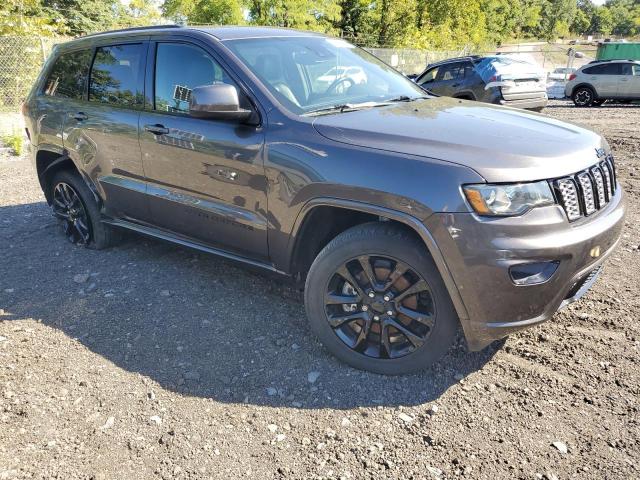 81955674-2021-jeep-grand-cherokee_4